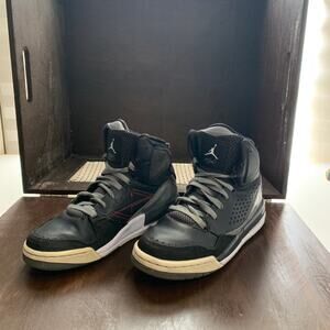 GOOD Nike Air Jordan Flight SC Basketball Shoes in Black / Gray / White-Size 5.5